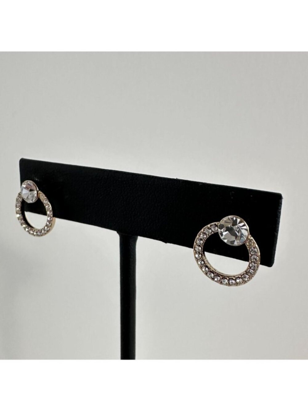 Givenchy Crystal Circle Stud Earrings With Rhinestone Detailing - Picture 2 of 6